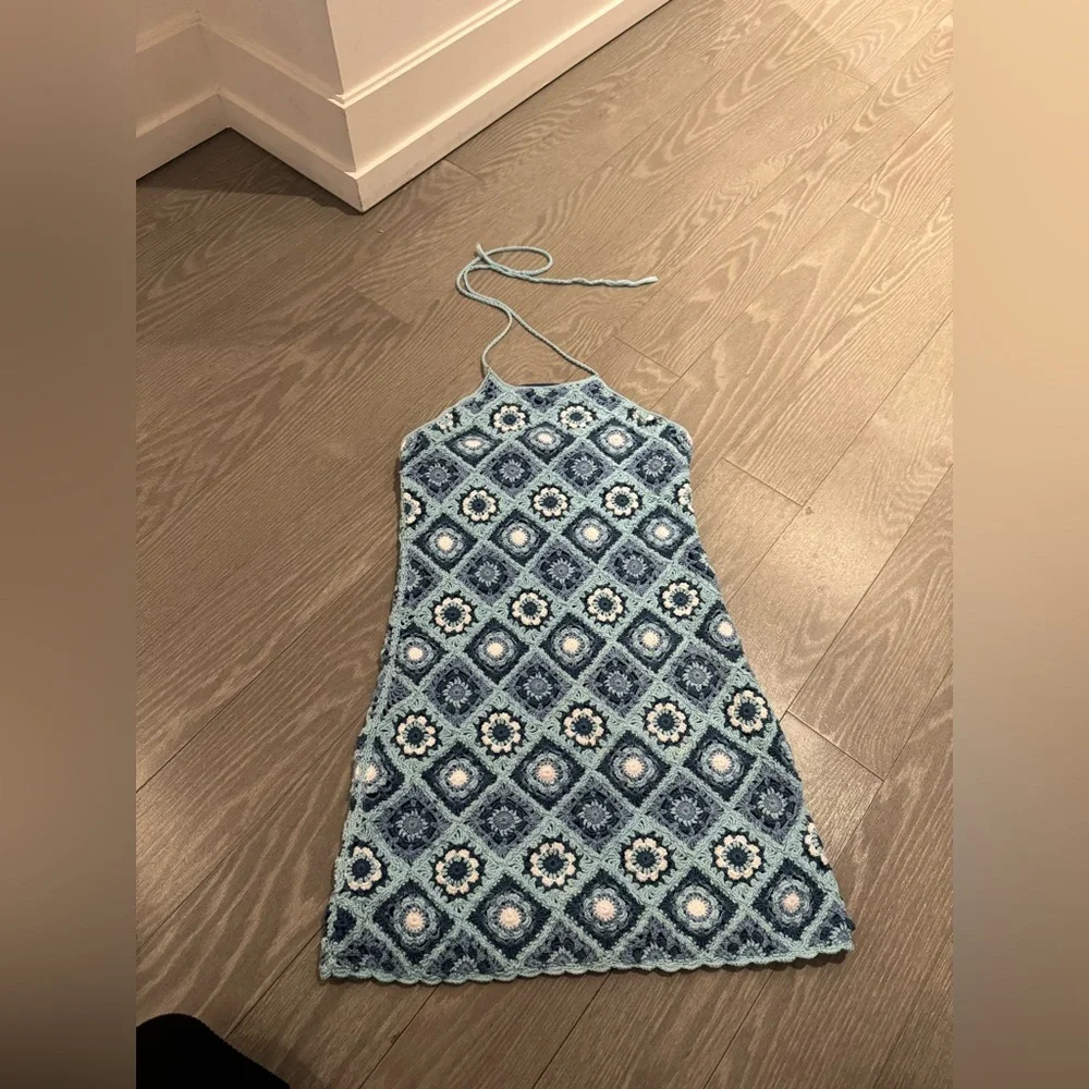 Crotchet blue dress - gorgeous on and perfect for summer - Picture 4 of 4